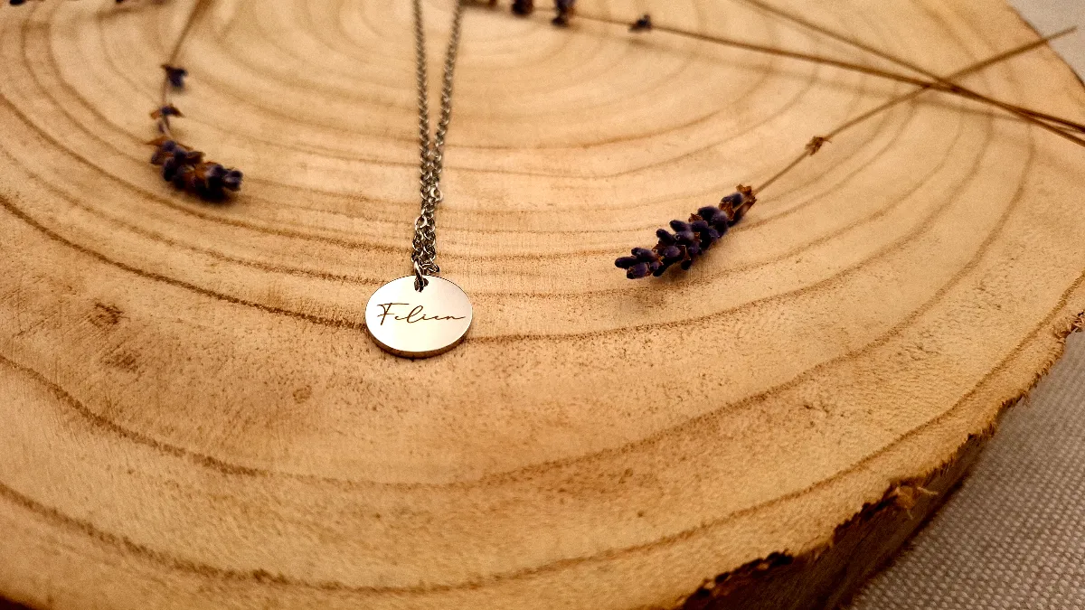 Jewellery necklace 1