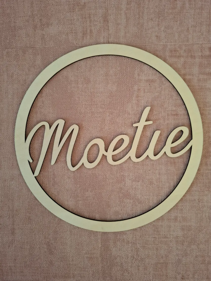Wooden name circle 2