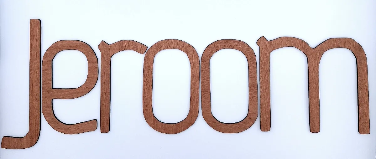 Wooden letter decoration 3